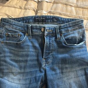 Lucky brand jeans, super comfortable